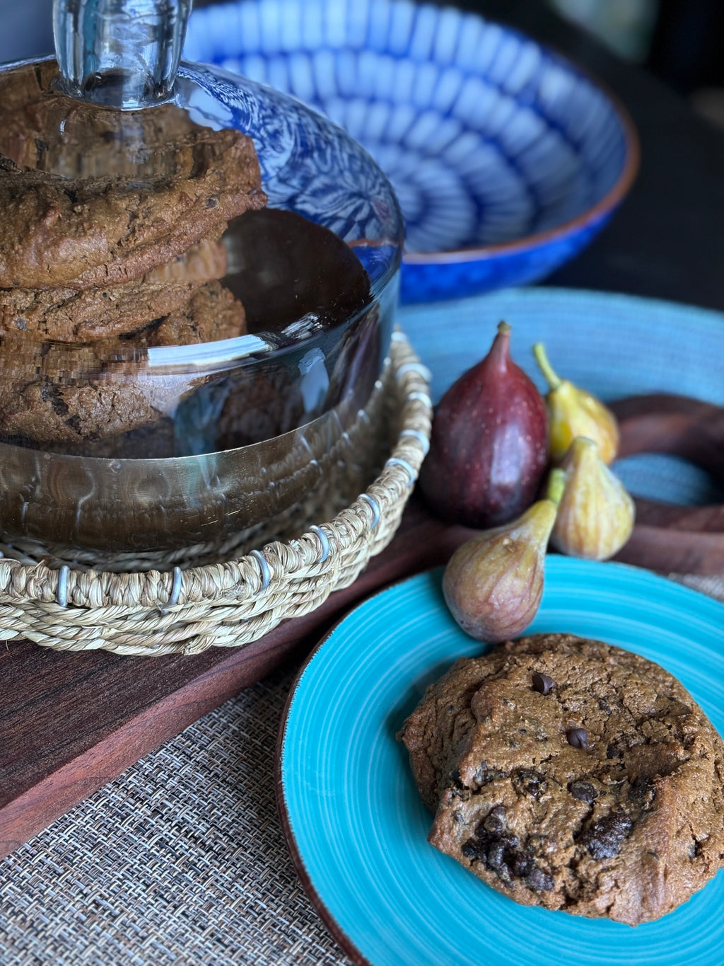 “Fig”ur8COOKIE  " not ur typical cookie        GOURMET Chocolate Chip Cookie."